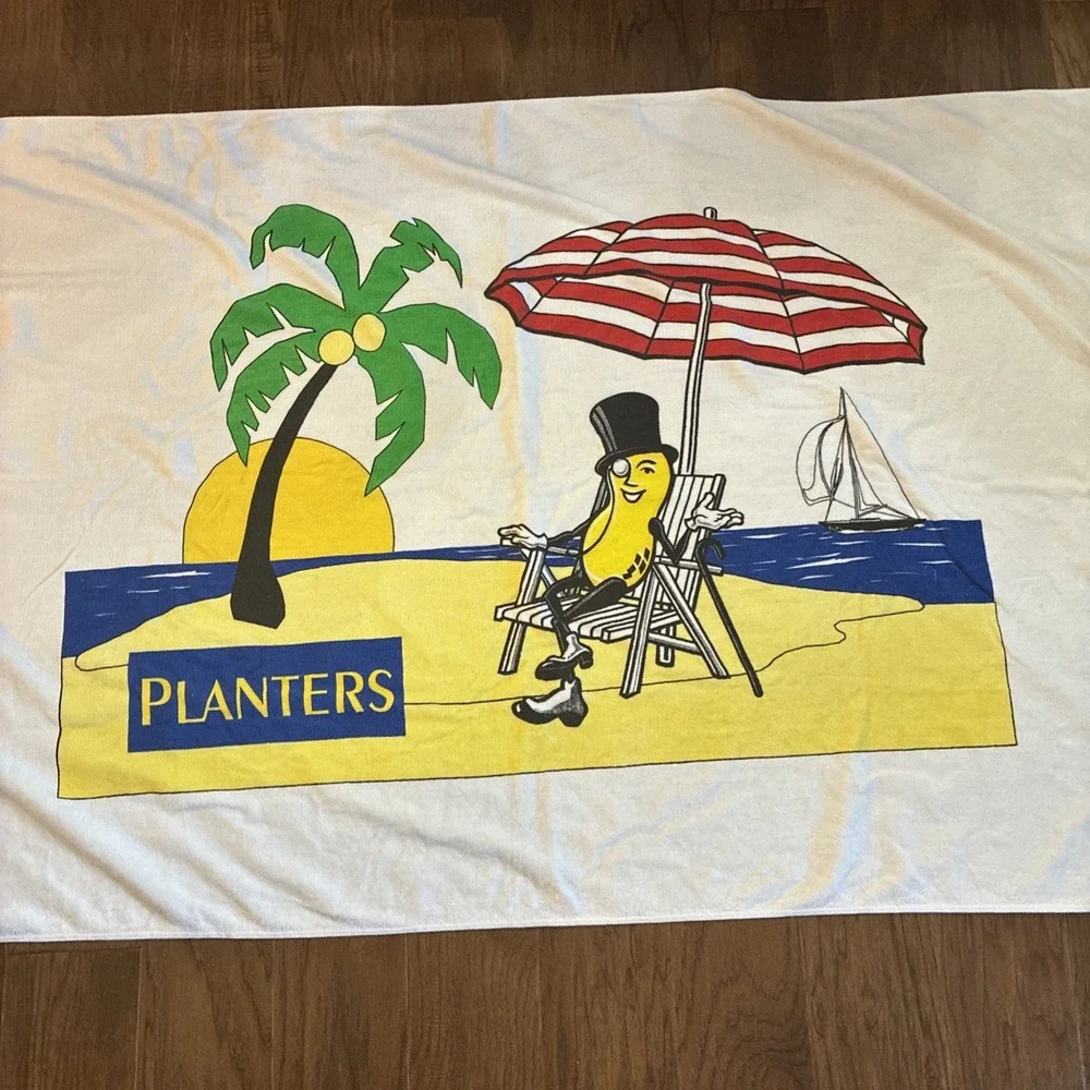 Planter's Peanuts Beach Towel Seaside Scene 100% Cotton Advertisement